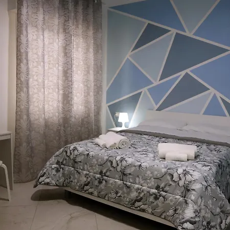 Couette-café La Maison Pompeiana 3*