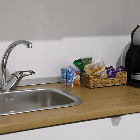 La Maison Pompeiana Bed and Breakfast Πομπηία