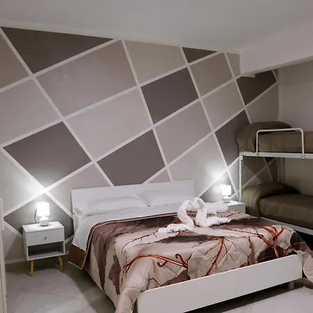 La Maison Pompeiana Bed and Breakfast Πομπηία